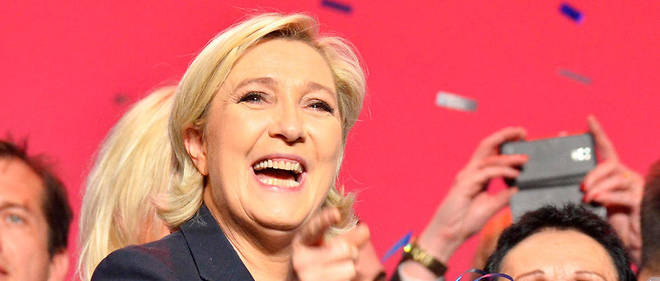 A Marseille, Marine Le Pen a promis d'etre une << presidente qui protege, pas une gestionnaire de la mondialisation >>. 
