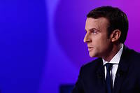Comment Emmanuel Macron vise l'explosion des R&eacute;publicains