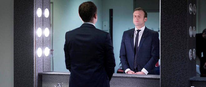 Emmanuel Macron en pleine concentration dans sa loge, avant le meeting de Lyon, le 4 fevrier.