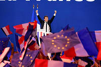 Emmanuel Macron superstar