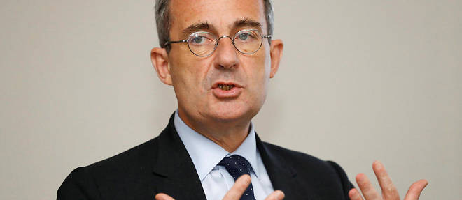 Le maire de Neuilly Jean-Christophe Fromantin va lancer 100 candidats dans la bataille des legislatives.