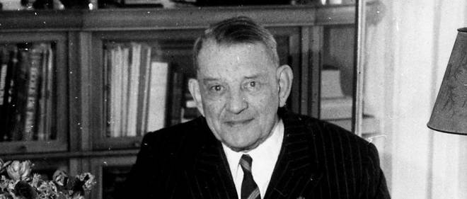 Rene Jules Gustave Coty (20 mars 1882- 22 novembre 1962), president de la Republique de 1954 a 1959.