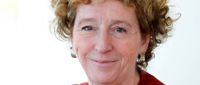 Muriel Penicaud, ancienne DRH de Danone, est nommee ministre du Travail.