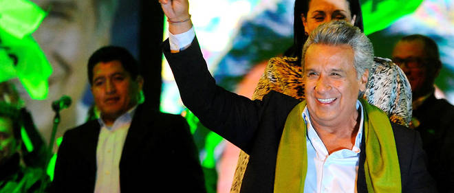 Lenin Moreno succede a Rafael Correa a la tete de l'Equateur.