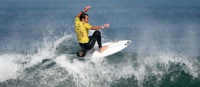 Surf: le Francais Joan Duru echoue en finale des Moindiaux, le Mexicain Corzo sacre
