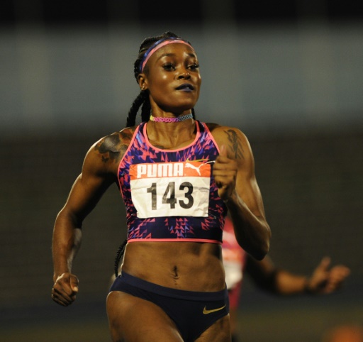 Elaine Thompson remporte la finale du 100 m lors des Championnats de Jamaïque, le 23 juin 2017 à Kingston © Ricardo MAKYN AFP