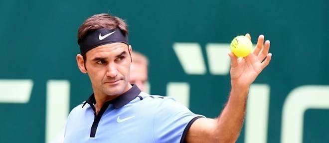 Tennis: Federer se qualifie facilement pour la finale a Halle