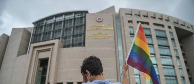 Istanbul: Marche des fiertes dimanche malgre l'interdiction des autorites