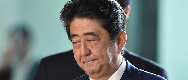 Le Premier ministre s'est peu implique dans la campagne a Tokyo et, lorsqu'il l'a fait, il a perdu son sang-froid et insulte les electeurs.