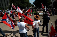 Virginie&nbsp;: le Ku Klux Klan vole au secours d'un g&eacute;n&eacute;ral sudiste