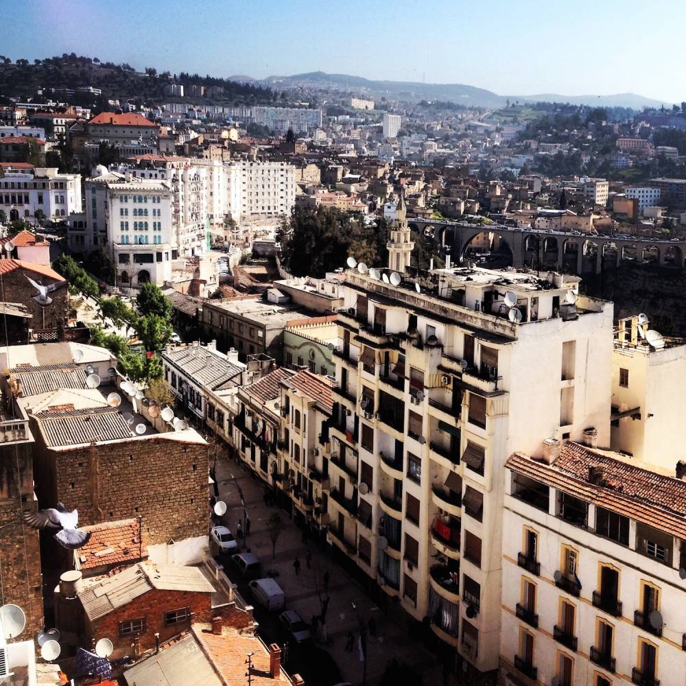 Une vue du centre-ville de Constantine. ©  Adlène Meddi