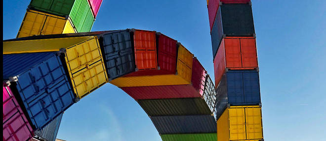 "Catene de Containers" de Vincent Ganivet.