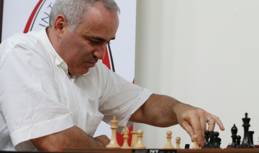 Le champion d'échecs Garry Kasparov, le 14 août 2017 à Saint-Louis, dans le centre des Etats-Unis © BILL GREENBLATT AFP