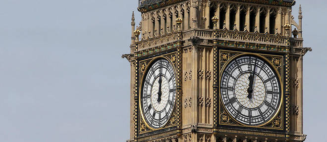 Big Ben, la celebre cloche de Londres, va sonner une derniere fois a midi, avant une renovation de quatre ans.
