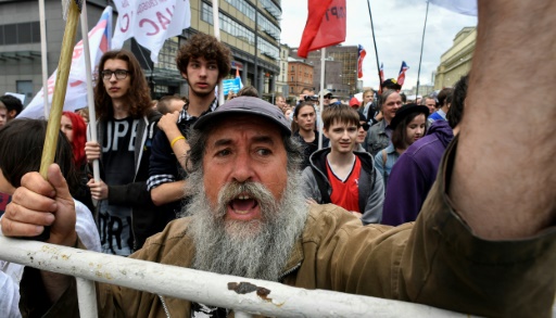 Un Millier De Manifestants à Moscou Contre Les Restrictions Sur ...