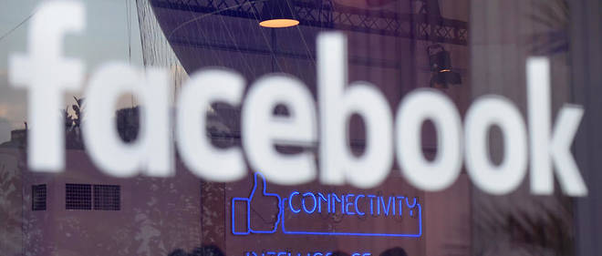 Facebook s'attaque au portefeuille pour lutter contre les fausses informations.