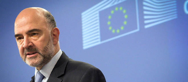 Pour Pierre Moscovici, la zone euro souffre d'un manque d'efficacite economique.