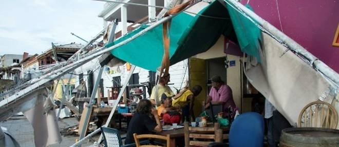 Irma: divisee entre misere et opulence, Saint-Martin reve d'un futur meilleur