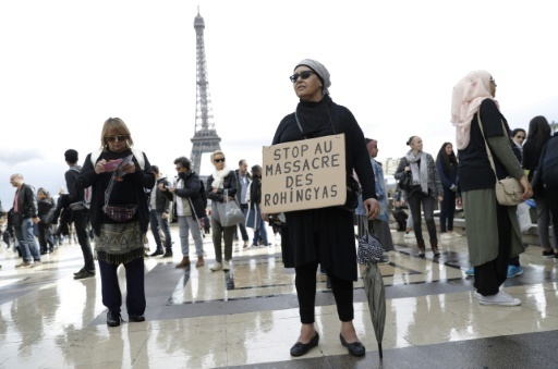 Rassemblement a Paris en solidarite avec les Rohingyas