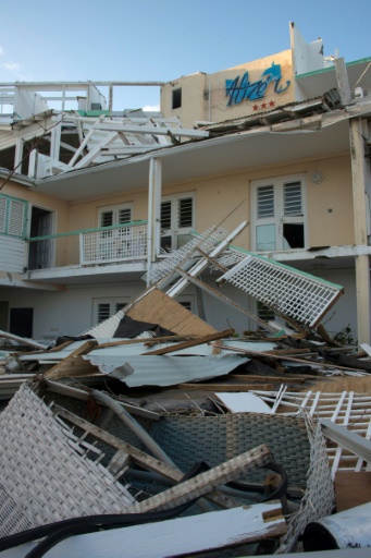 La résidence Alizea détruite par l'ouragan Irma, le 17 septembre 2017 à Mont Vernon, sur l'île de Saint-Martin © Helene Valenzuela AFP