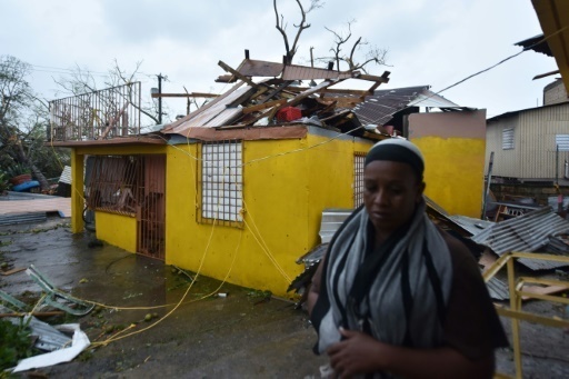 Porto Rico "aneanti" par Maria et menace par les inondations