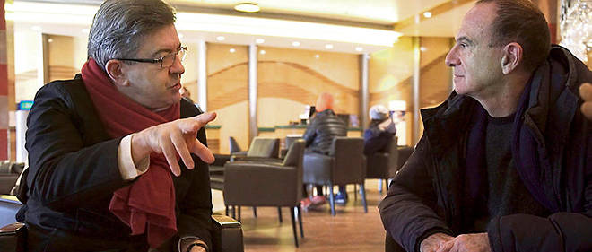 Jean-Luc Melenchon et Gerard Miller preparent le lancement de la chaine de television de La France insoumise.