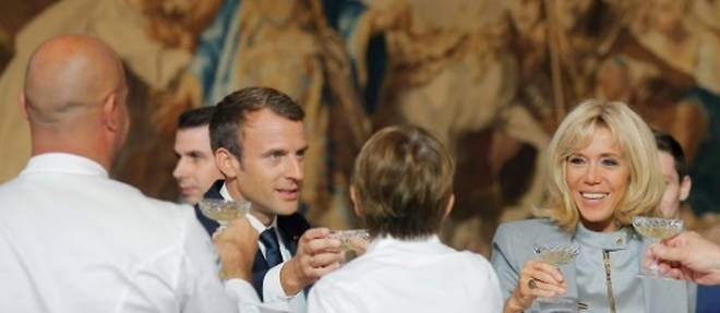 Macron recoit 180 chefs a l'Elysee, une premiere