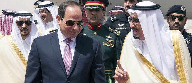 Le president al-Sissi en compagnie du roi d'Arabie saoudite, Salman bin Abdulaziz al-Saud, en avril 2017.