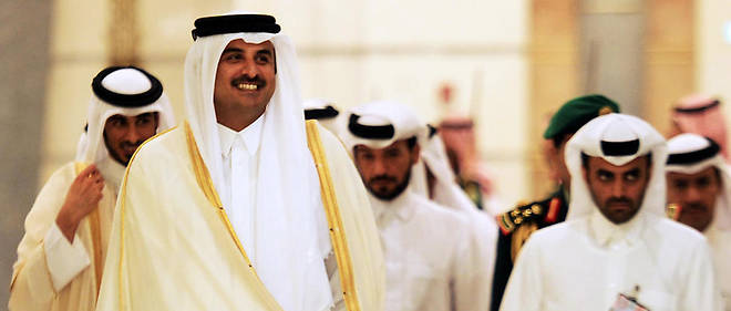 L'emir du Qatar Sheikh Tamim bin Hamad al-Thani. Selon un Francais actuellement detenu a Doha, six membres de la branche Ben Ali de la famille de l'emir sont actuellement detenus. Les Ben Ali ont  ete ecartes du pouvoir depuis des decennies par le grand-pere de Sheikh Tamim.