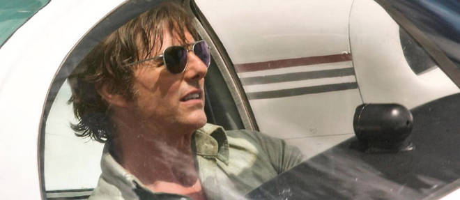 Tom Cruise, alias le pilote de ligne contrebandier Barry Seal, dans le film du meme nom inspire d'une histoire vraie. 