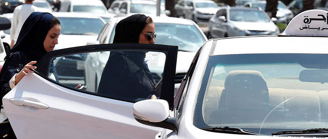 Le decret royal autorisant les femmes a conduire entrera en vigueur en juin 2018, le temps pour les Saoudiennes de passer leur permis de conduire.  