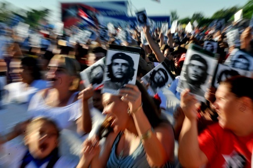 Cuba s'en prend a "l'imperialisme" americain pour les 50 ans de la mort du "Che"