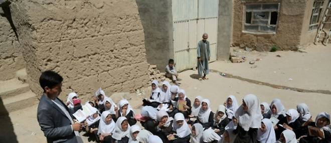 En Afghanistan, l'education des filles est en recul