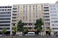 Un immeuble HLM à Neuilly-sur-Seine, près de Paris. (Illustration.)