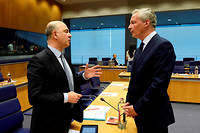Pierre Moscovici dialogue avec Bruno Le Maire à Bruxelles. (C)JOHN THYS