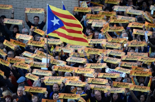 Manifestation à Barcelone pour réclamer la remise en liberté de dirigeants indépendantistes incarcérés, le 11 novembre 2017 © Josep LAGO AFP