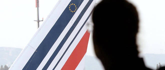 "Un commandant de bord d'Air France vole 650 heures par an en moyenne  quand son alter ego chez Lufthansa et British Airways atteint 850  heures."
