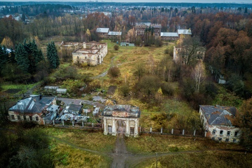 Russie: les domaines de l'ancienne aristocratie se delabrent dans l'indifference