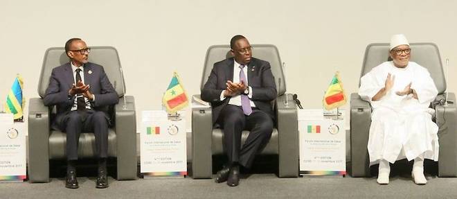Les pr&#233;sidents Paul Kagame, Macky Sall et Ibrahim Boubacar Ke&#239;ta au Forum de Dakar sur la paix en Afrique.&#160;