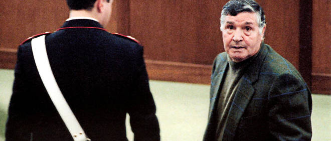 Salvatore "Toto" Riina lors de son proces a Palerme en mars 1993.