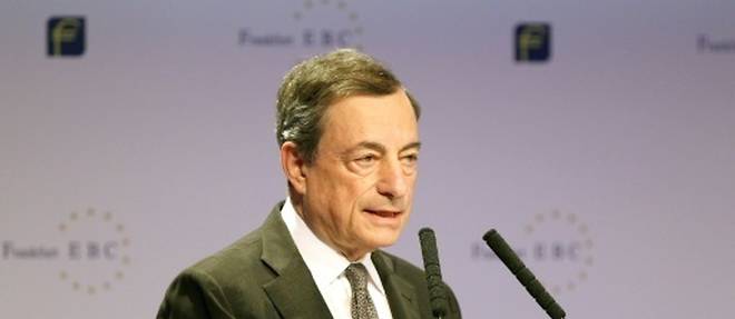 La BCE a discute de la fin de son soutien a l'economie (minutes)
