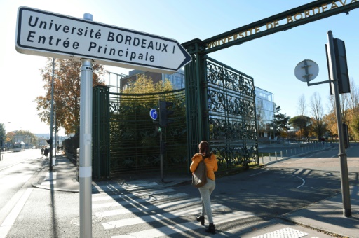 L'université de Bordeaux. 1,8 milliard d'euros au total seront consacrés aux travaux nécessaires, en priorité dans les bâtiments scoalaires  © MEHDI FEDOUACH AFP