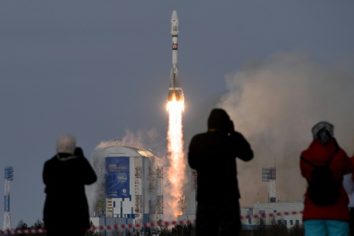 La fusée Soyuz-2.1b transportant le satellite météorologique Meteor-M 2-1 décolle du cosmodrome de Vostochny, dans l'Extrême-Orient russe, le 28 novembre 2017  © Kirill KUDRYAVTSEV AFP