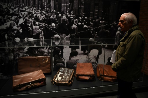 Dans l'exposition "Auschwitz, il n'y a pas si longtemps, pas si loin", qui ouvre à Madrid le 1er décembre 2017 © GABRIEL BOUYS                     AFP
