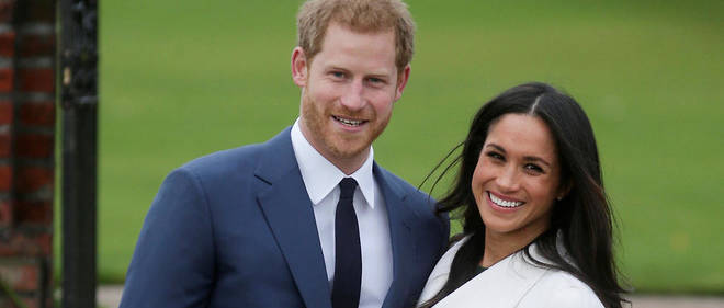 Le prince Harry et l'actrice am&#233;ricaine Meghan Markle au palais de Kensington apr&#232;s l'annonce de leurs fiancailles. &#160;