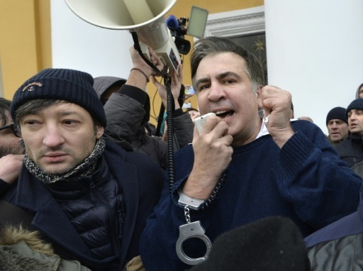 Ukraine : l'opposant Saakachvili interpelle puis libere par ses partisans