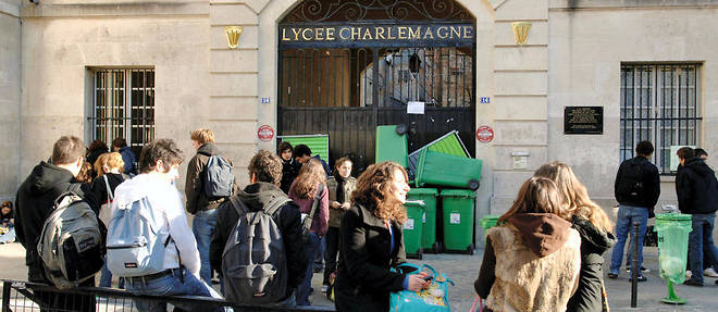 D'apres la chercheuse Catherine Blaya, les cyberviolences touchent quasiment un jeune sur deux en France.
