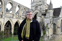  Michel Onfray publie le texte inspiré de sa retraite philosophique et spirituelle à l'abbaye de la Trappe dans  Le Point . 