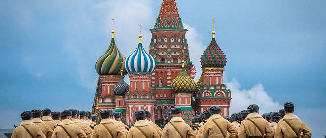 https://static.lpnt.fr/images/2018/01/08/12756628lpw-12756675-article-russiahistoryparaderehearsal-jpg_4890224_660x281.jpg