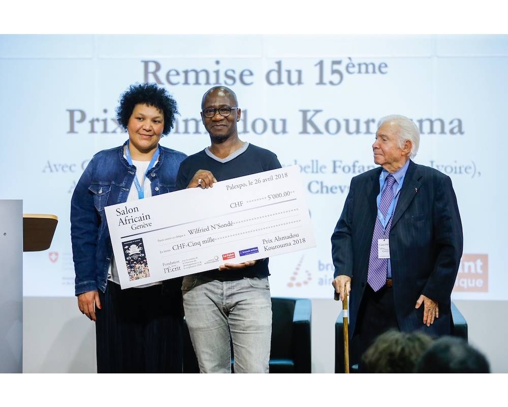 Wilfried N'Sondé a reçu son prix Ahmadou Kourouma à Genève.  ©  Pierre Albouy 